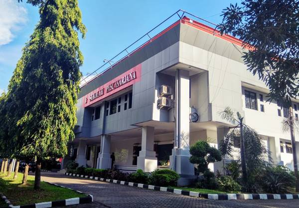 Gedung Perkuliahan Jenjang Pascasarjana UNHAS Makassar (S2 dan S3)